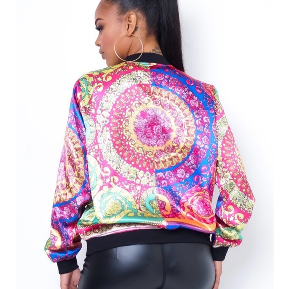 Women’s Clothing - Picture 8 of 16